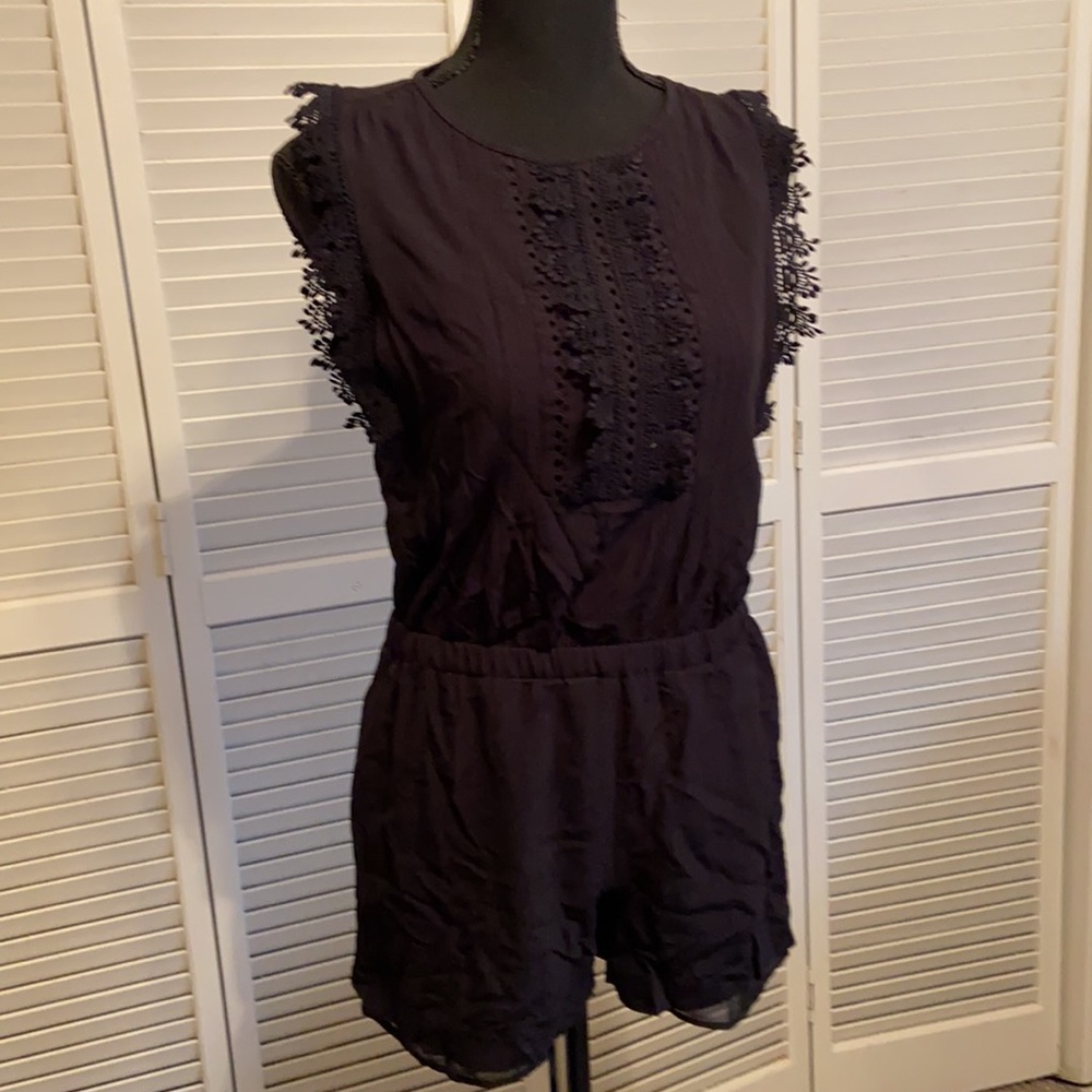 LOFT BLACK ROMPER - Picture 2 of 10
